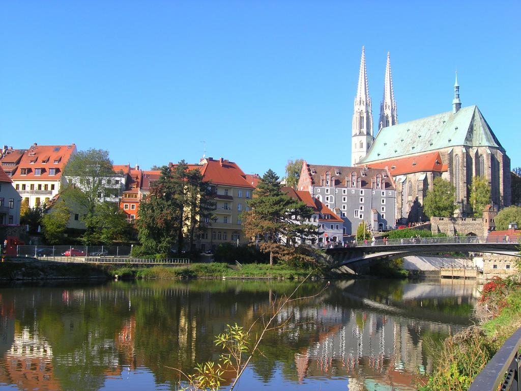 Ferienwohnungen Am Stadtpark Goerlitz 客房 照片
